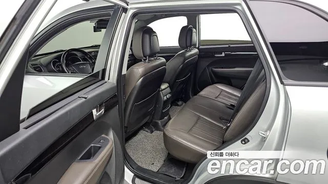 Kia Sorento 2014 — фото 11