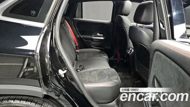 Mercedes-Benz GLA-Class 2021 — фото 12
