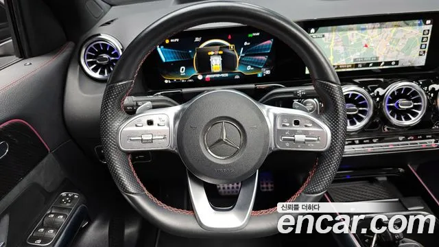 Mercedes-Benz GLA-Class 2021 — фото 13