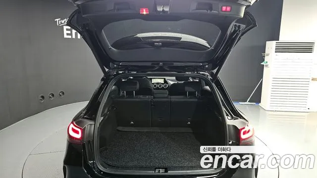 Mercedes-Benz GLA-Class 2021 — фото 20