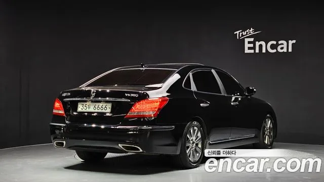 Hyundai Equus 2010 — фото 2
