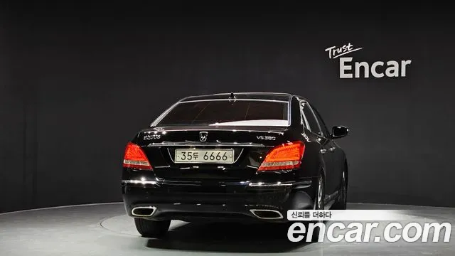 Hyundai Equus 2010 — фото 4