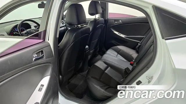 Hyundai Accent 2014 — фото 11