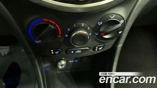 Hyundai Accent 2014 — фото 19