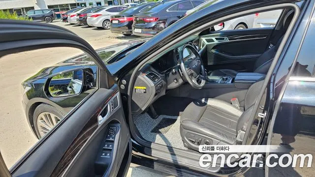 Hyundai Genesis 2016 — фото 10