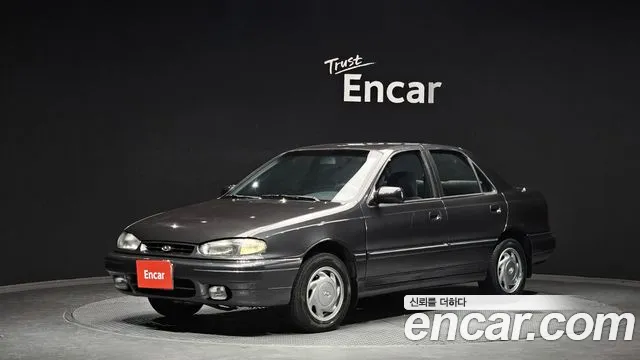 Hyundai Elantra 1994 — фото 1
