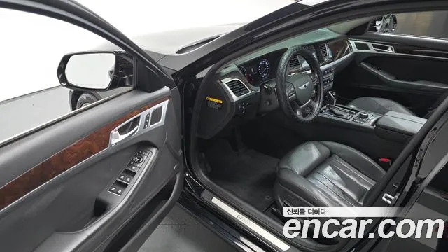 Hyundai Genesis 2015 — фото 11