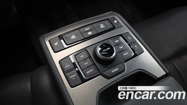 Hyundai Genesis 2015 — фото 19