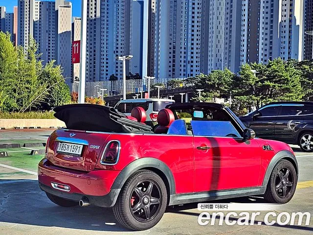 Mini Cooper Convertible 2014 — фото 2