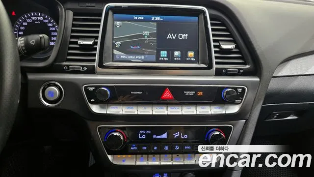 Hyundai Sonata 2018 — фото 17