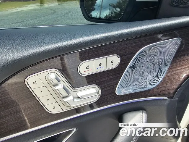 Mercedes-Benz GLE-Class 2021 — фото 17