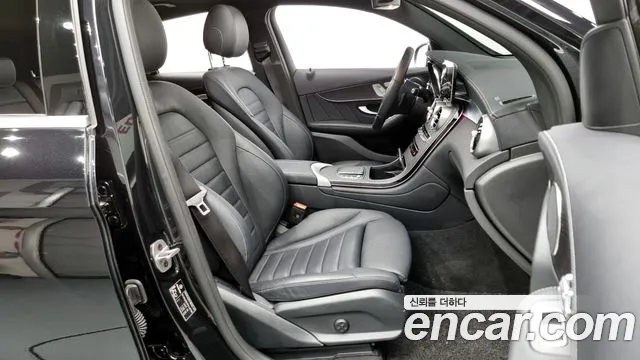 Mercedes-Benz GLC-Class 2023 — фото 11