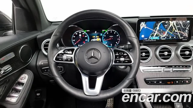 Mercedes-Benz GLC-Class 2023 — фото 13