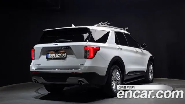Ford Explorer 2020 — фото 2