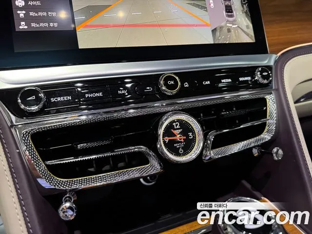 Bentley Flying Spur 2021 — фото 11