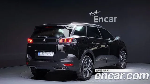 Peugeot 5008 2024 — фото 2