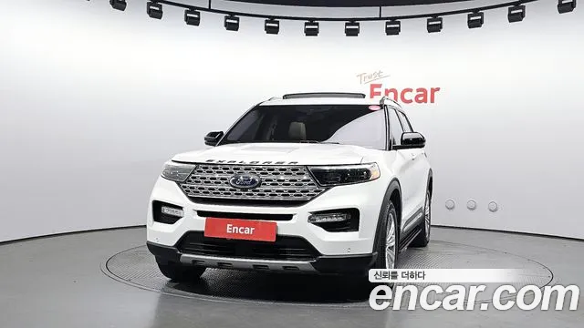 Ford Explorer 2021 — фото 3
