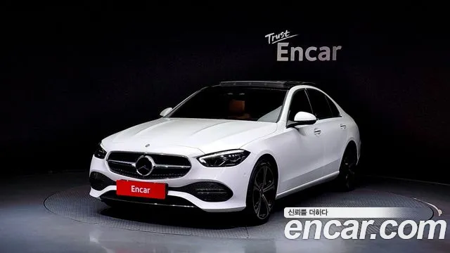 Mercedes-Benz C-Class 2023 — фото 1