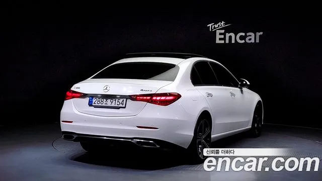 Mercedes-Benz C-Class 2023 — фото 2
