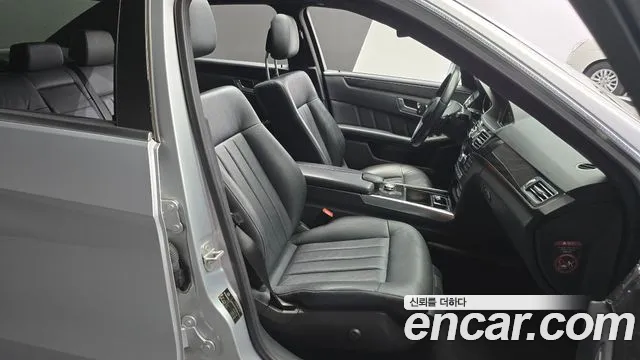 Mercedes-Benz E-Class 2014 — фото 10