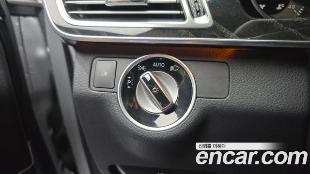 Mercedes-Benz E-Class 2014 — фото 17
