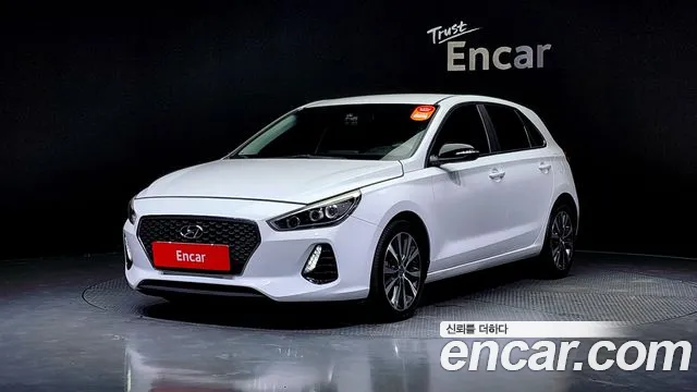 Hyundai i30 2017 — фото 1