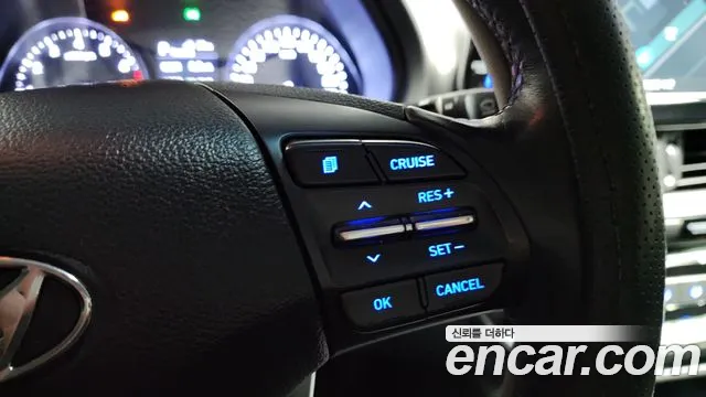Hyundai i30 2017 — фото 19