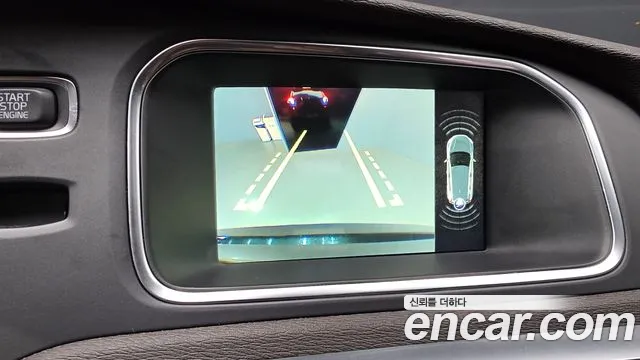 Volvo V40 2016 — фото 16