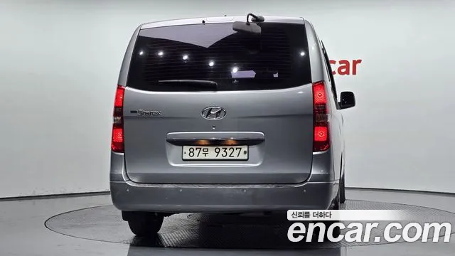 Hyundai Starex 2016 — фото 4