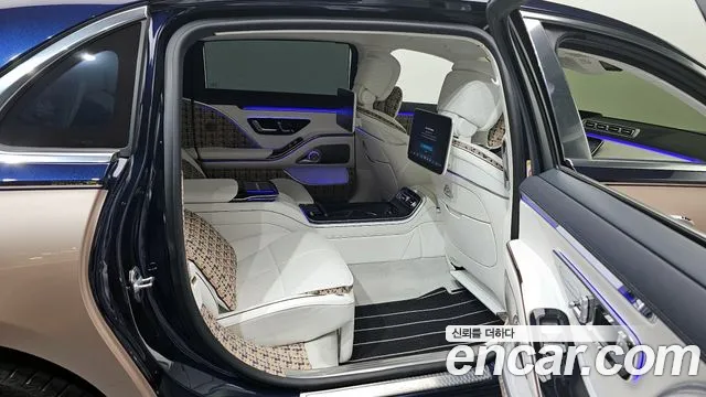 Mercedes-Benz S-Class 2023 — фото 12
