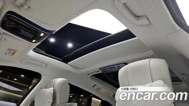 Mercedes-Benz S-Class 2023 — фото 19