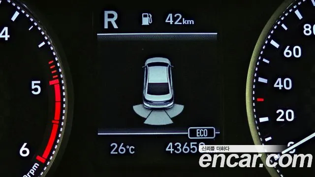 Hyundai AVANTE 2019 — фото 16
