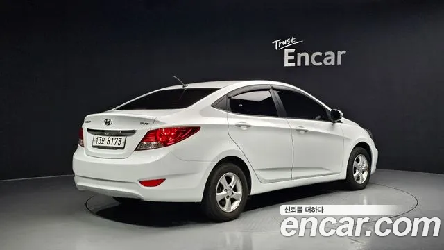 Hyundai Accent 2014 — фото 2