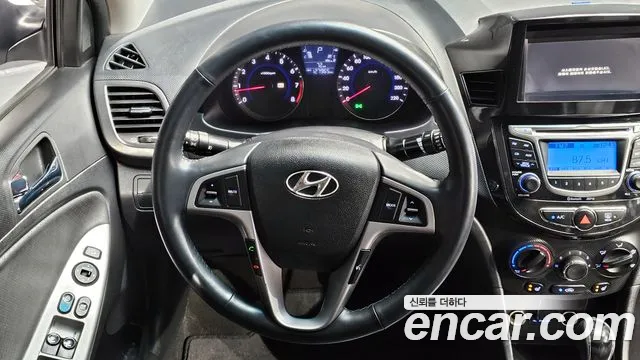 Hyundai Accent 2014 — фото 15