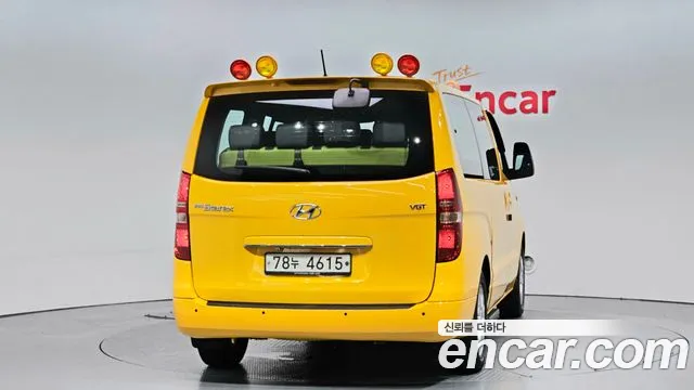 Hyundai Starex 2019 — фото 4