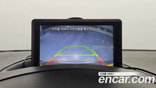 Hyundai Starex 2019 — фото 15
