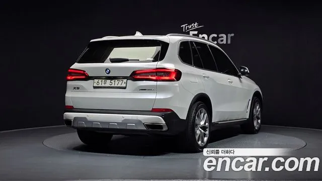 BMW X5 2019 — фото 2