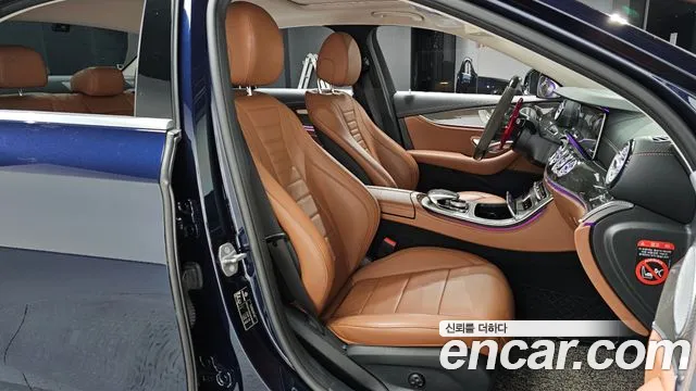 Mercedes-Benz E-Class 2018 — фото 10