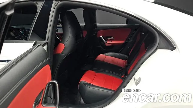 Mercedes-Benz CLA-Class 2023 — фото 11