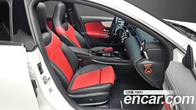 Mercedes-Benz CLA-Class 2023 — фото 12