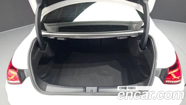 Mercedes-Benz CLA-Class 2023 — фото 20
