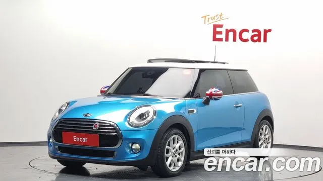 Mini Cooper 2015 — фото 1