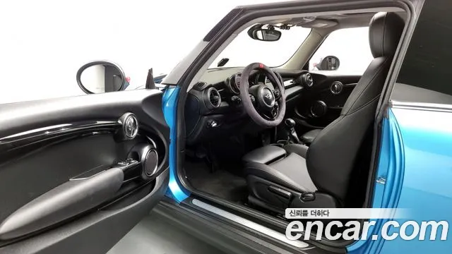 Mini Cooper 2015 — фото 10