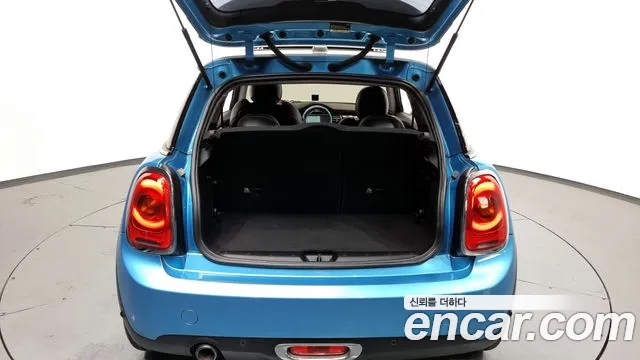 Mini Cooper 2015 — фото 20