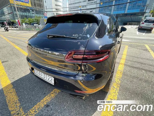 Porsche Macan 2018 — фото 2