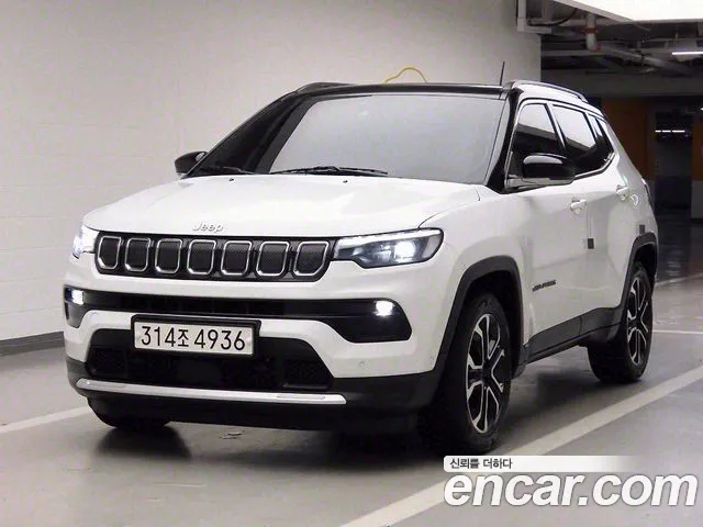 Jeep Compass 2022 — фото 2