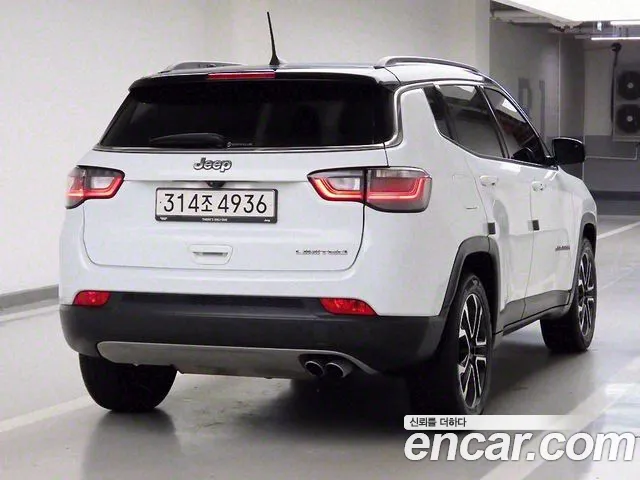 Jeep Compass 2022 — фото 4
