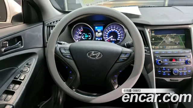 Hyundai Sonata 2014 — фото 13