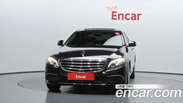 Mercedes-Benz E-Class 2019 — фото 3