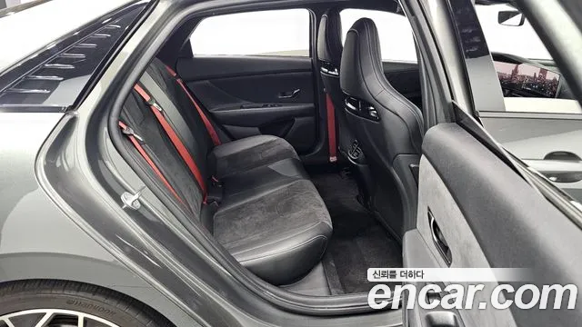 Hyundai AVANTE 2022 — фото 11